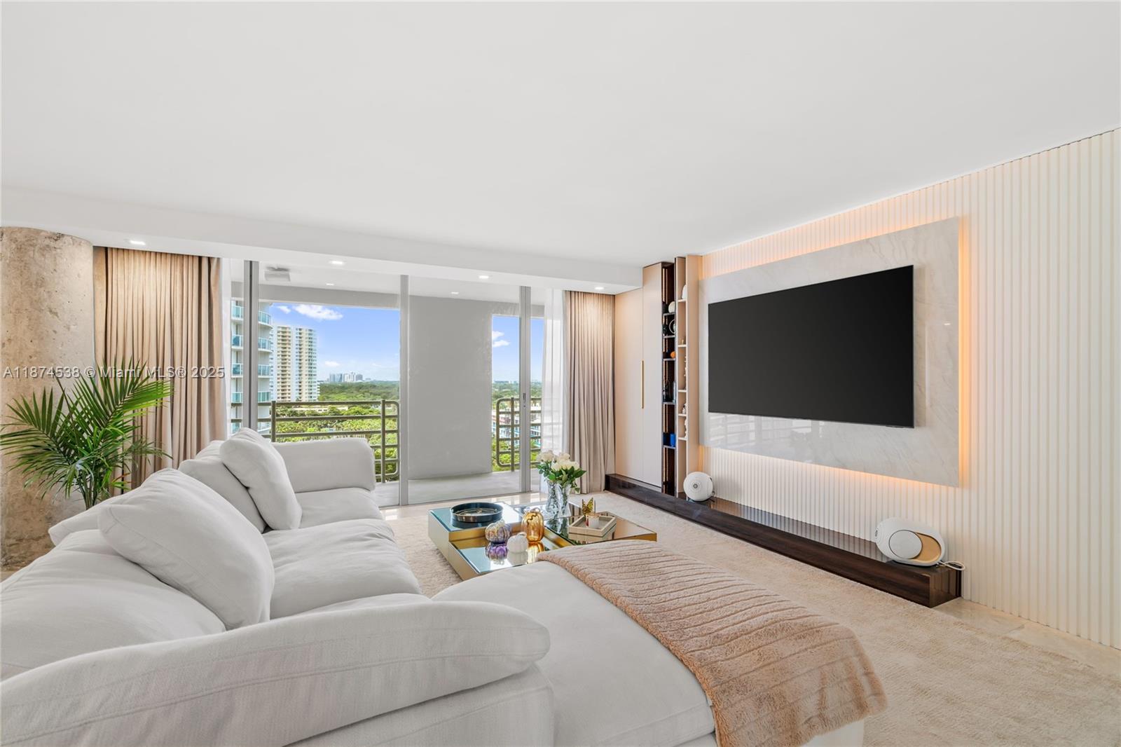 image Atlantis On Brickell Cond2