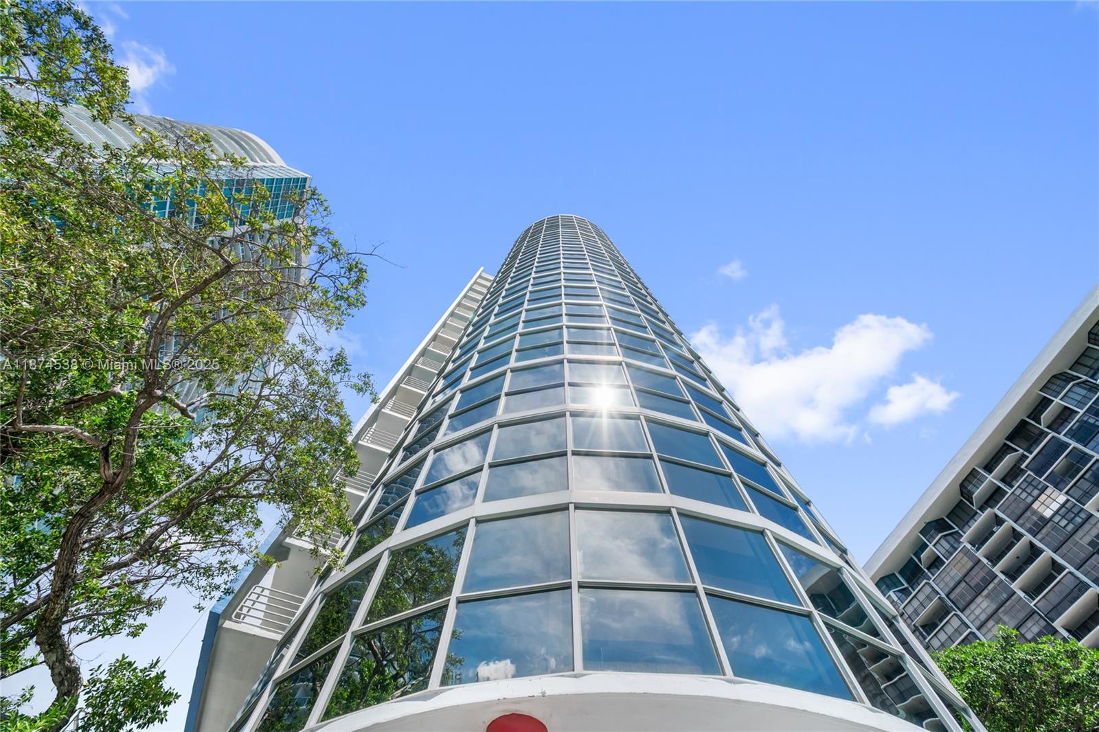 image Atlantis On Brickell Cond32
