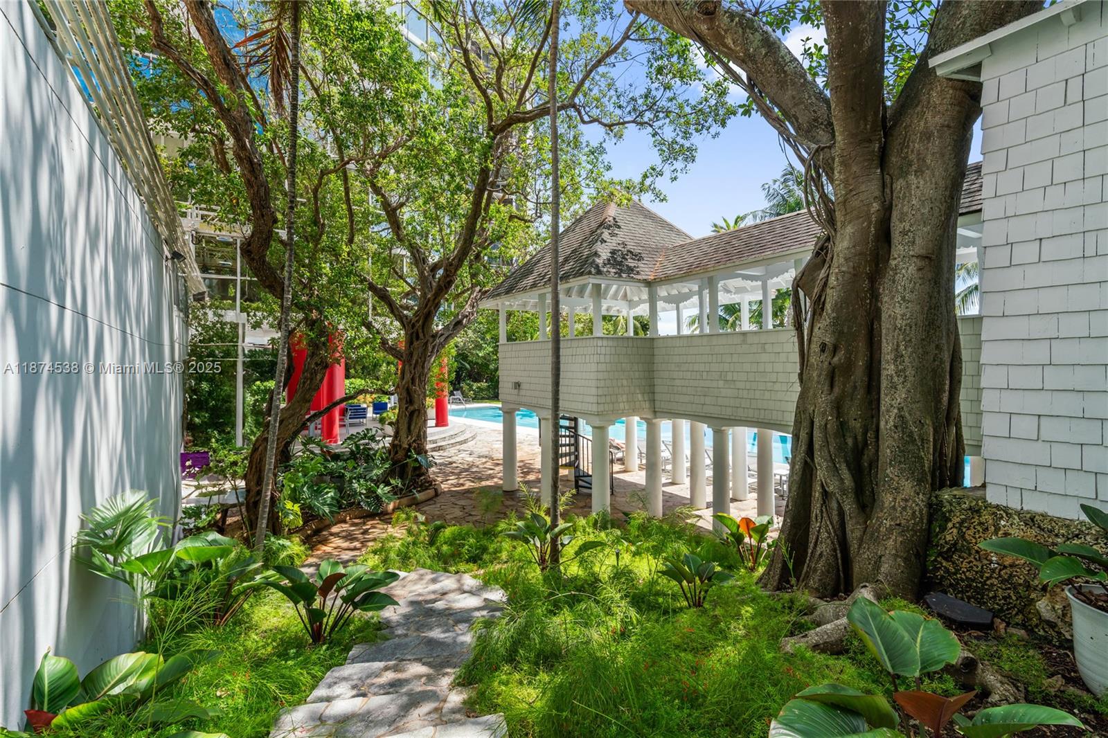 image Atlantis On Brickell Cond33