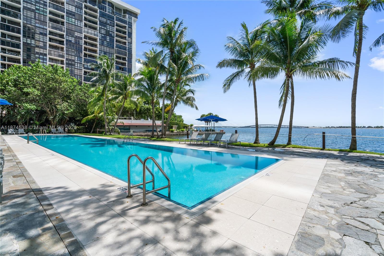 image Atlantis On Brickell Cond35