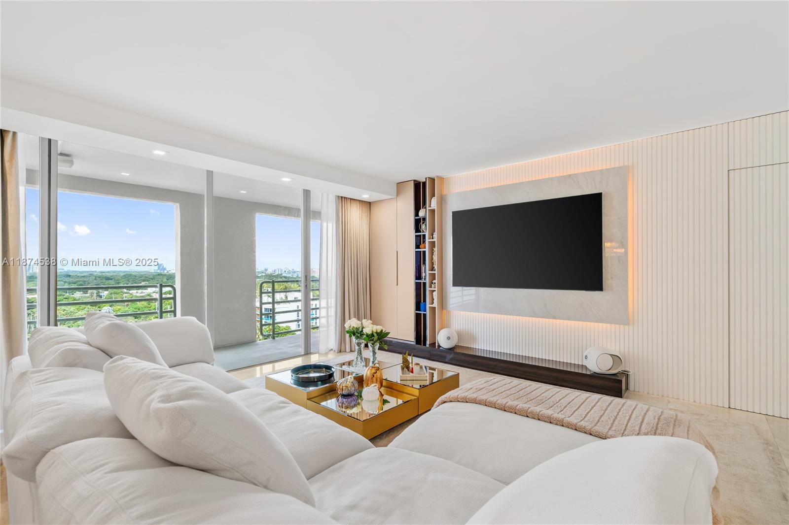 image Atlantis On Brickell Cond3