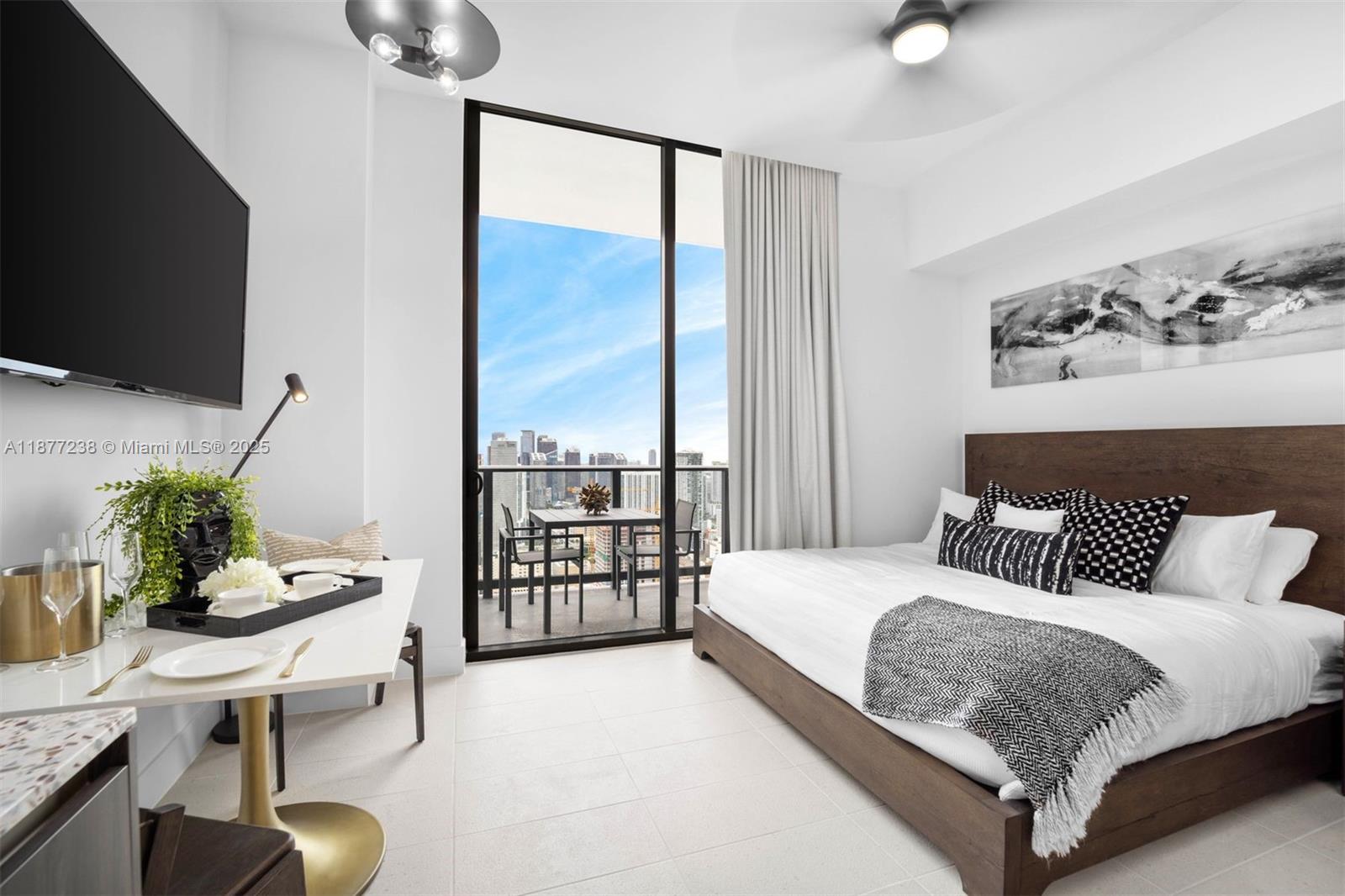 image Natiivo / Gale Residences12