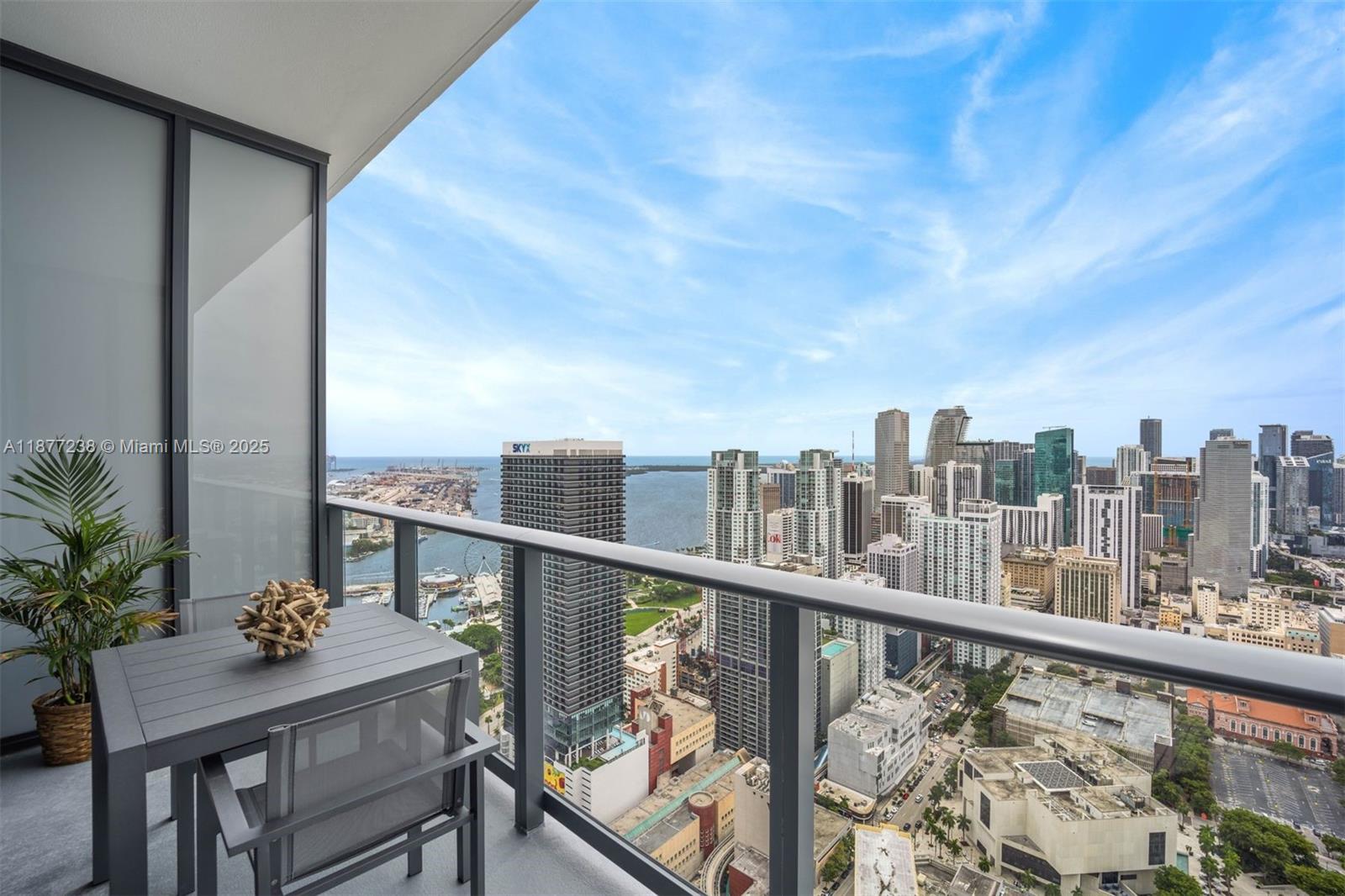 image Natiivo / Gale Residences19