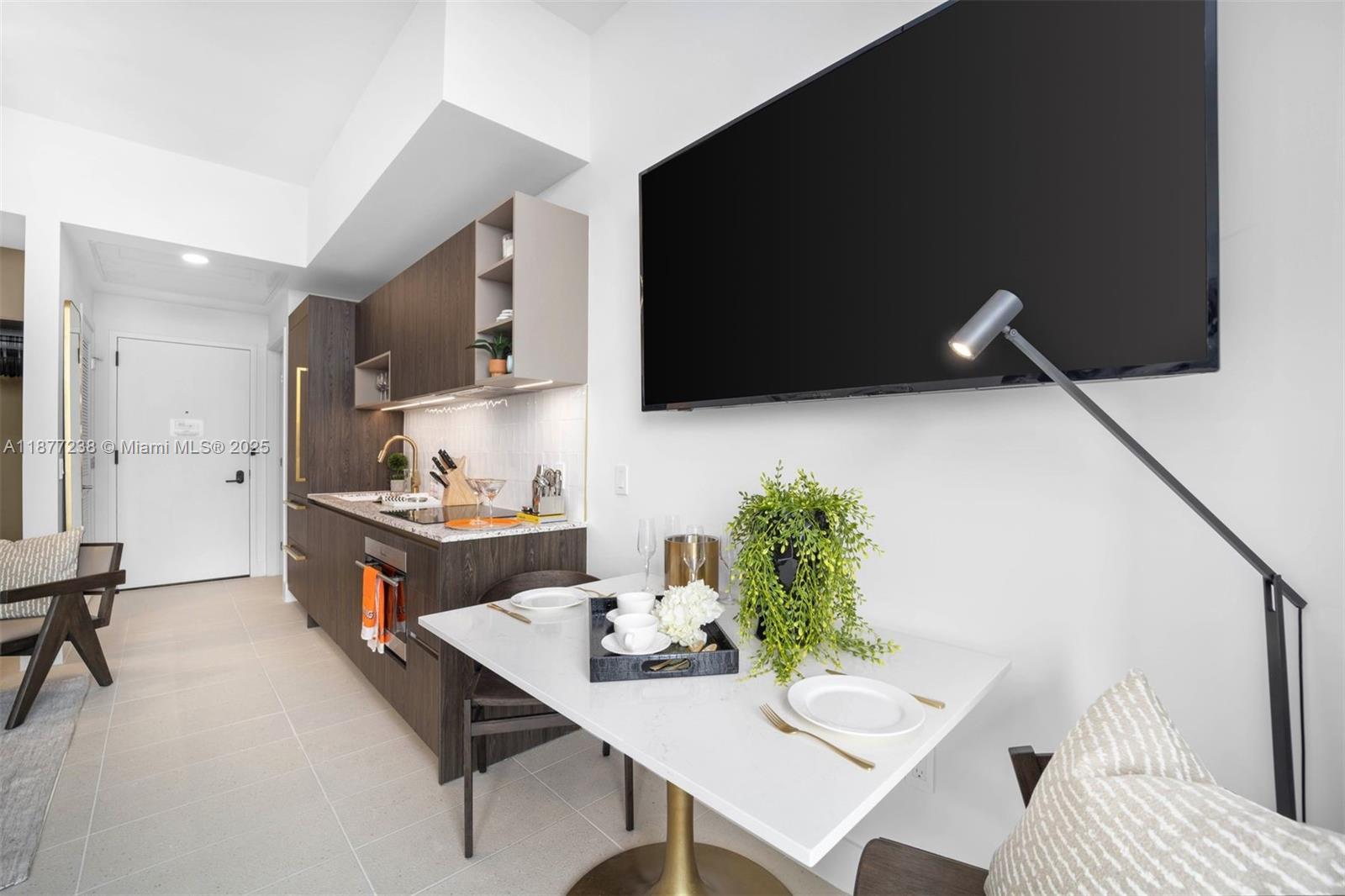 image Natiivo / Gale Residences7