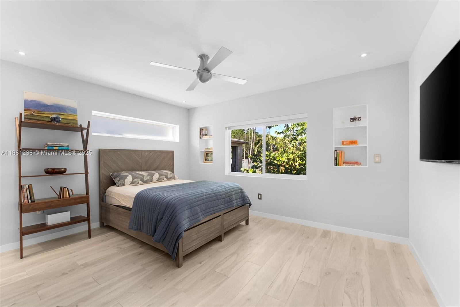 Undisclosed Address Miami Beach, FL 33141