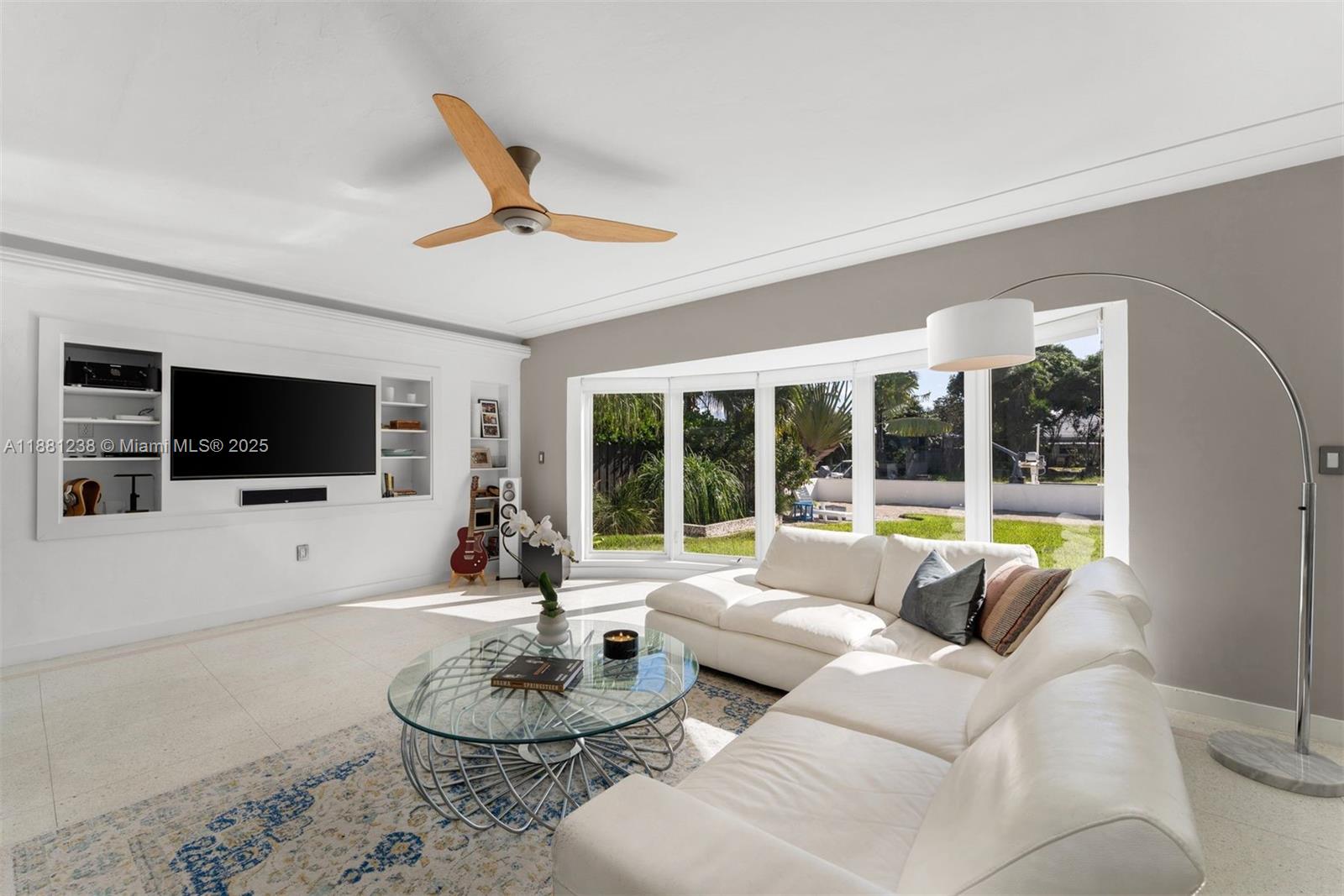 Undisclosed Address Miami Beach, FL 33141