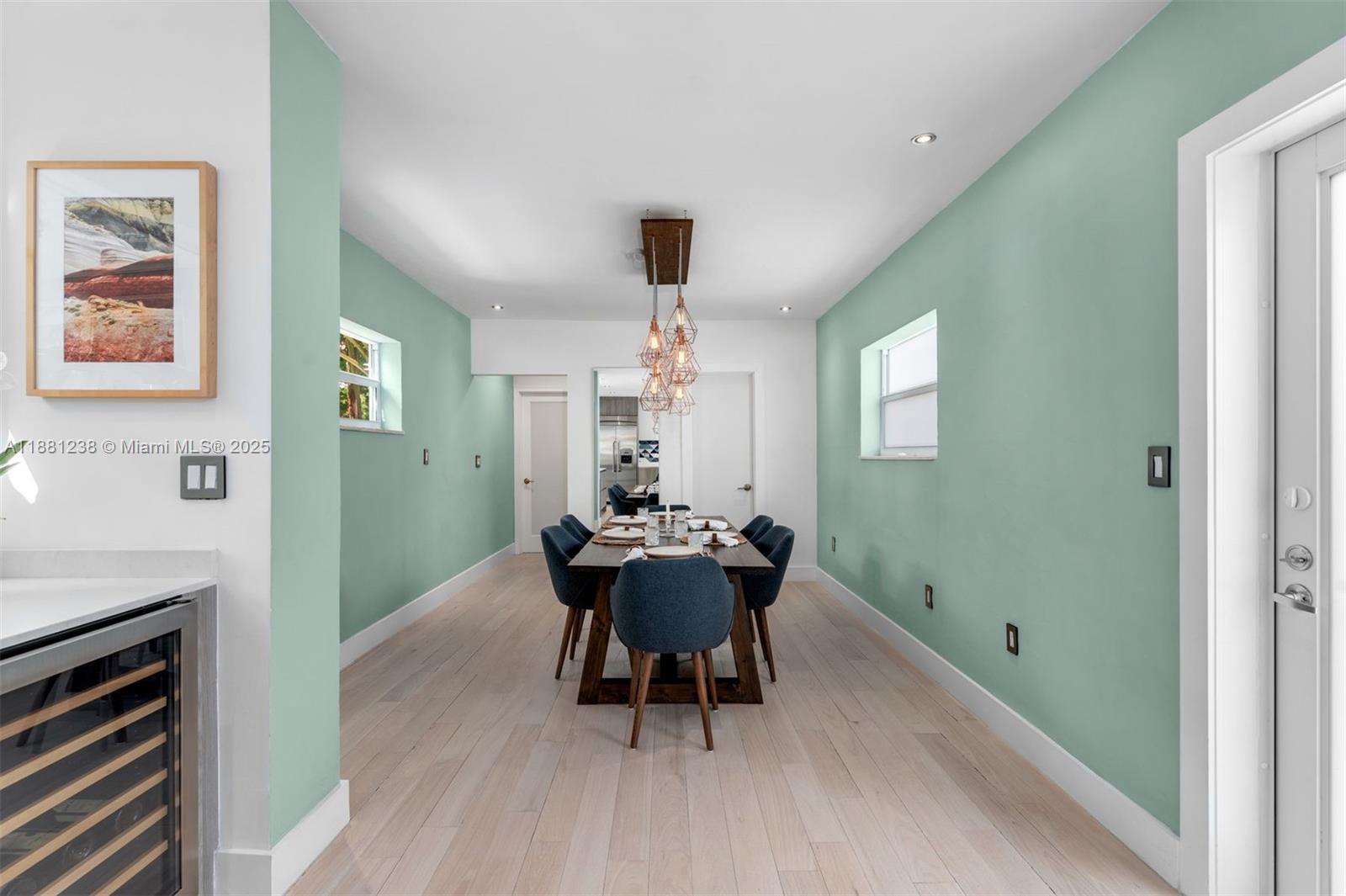 Undisclosed Address Miami Beach, FL 33141