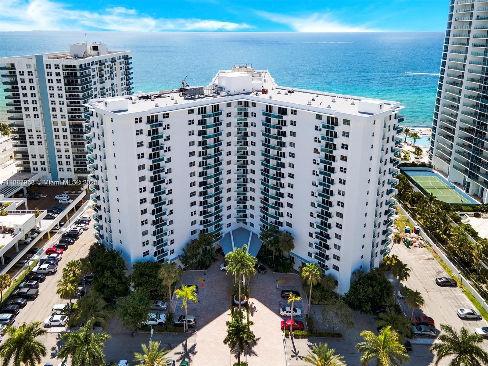 3001 S Ocean Dr #901