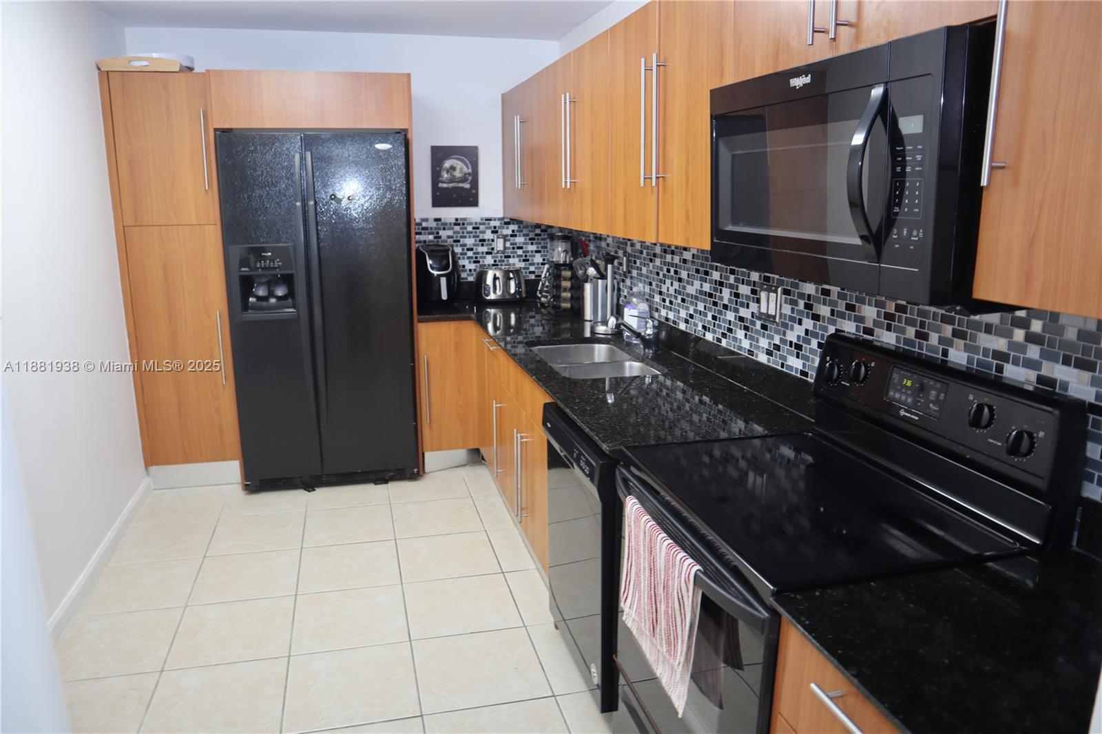 3001 S Ocean Dr #901 Hollywood, FL 33019