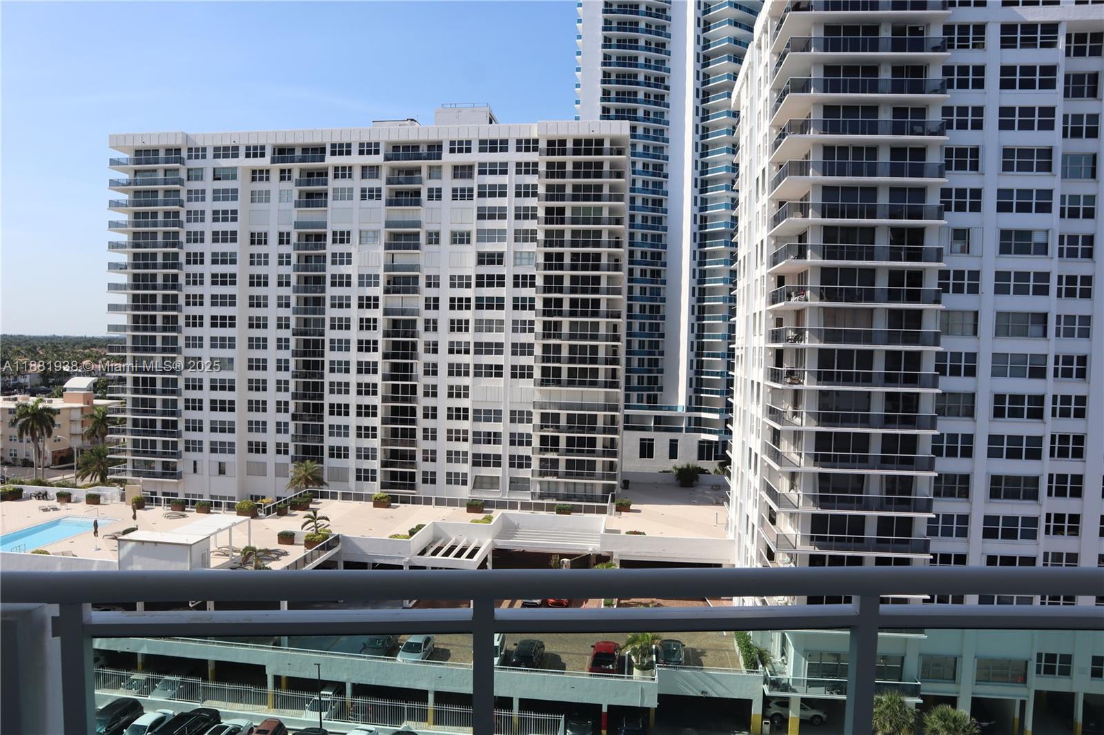 3001 S Ocean Dr #901 Hollywood, FL 33019