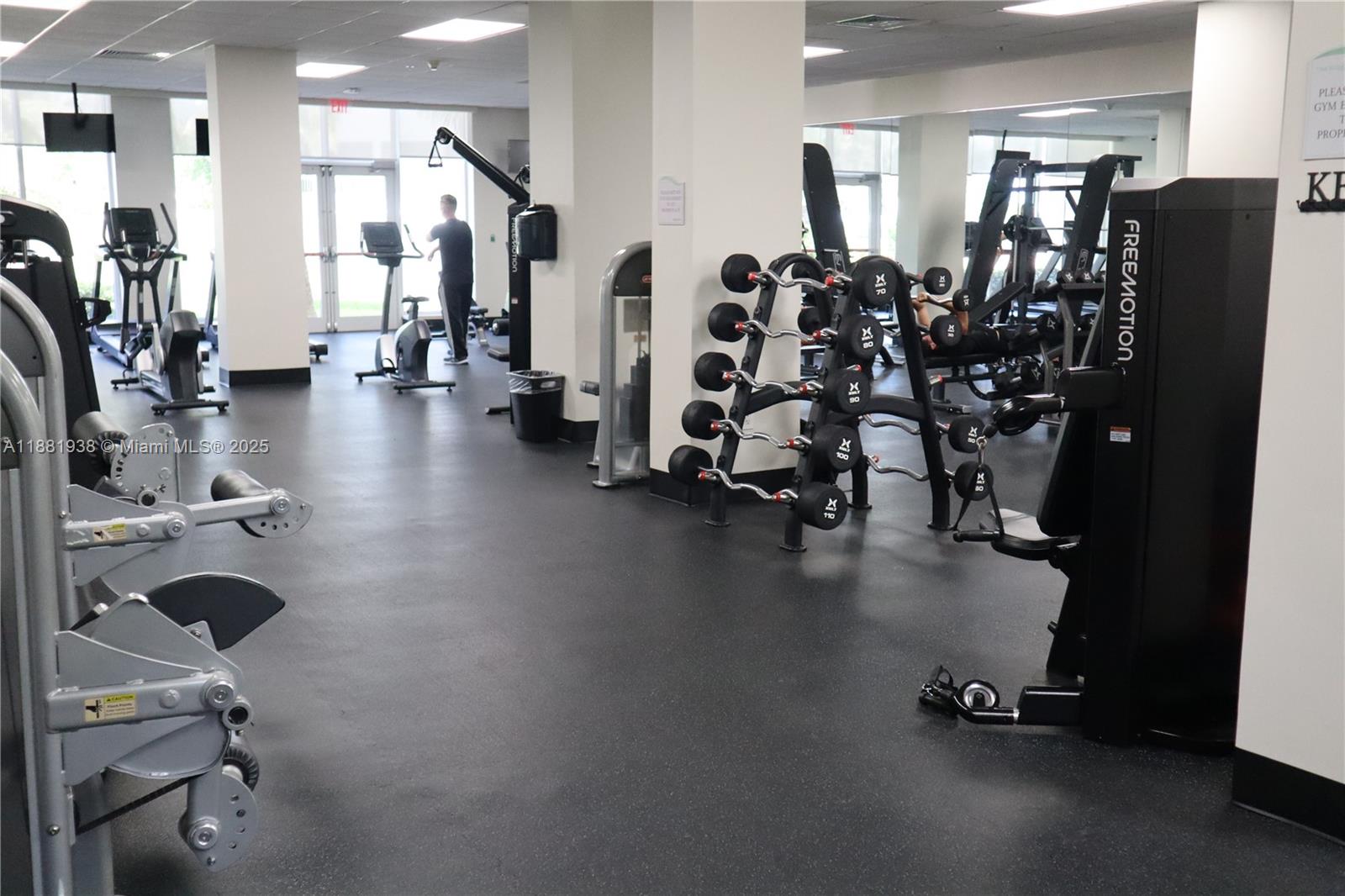 3001 S Ocean Dr #901 Hollywood, FL 33019