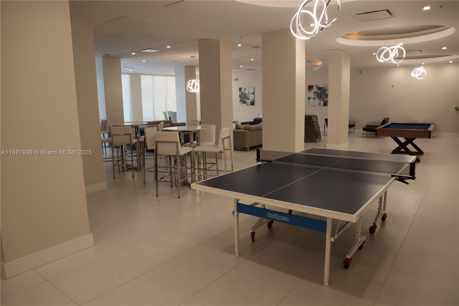 3001 S Ocean Dr #901 Hollywood, FL 33019