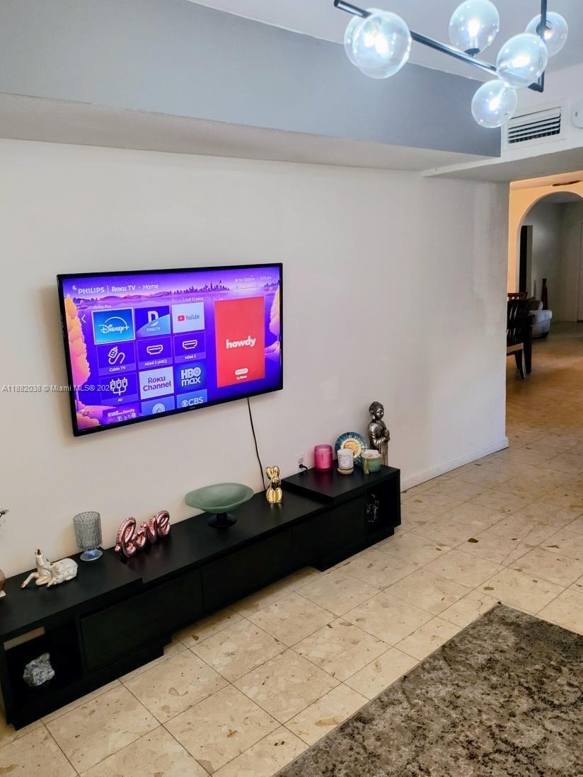 3124 SW 63rd Ave Miami, FL 33155 3124 SW 63rd Ave Miami, FL 33155