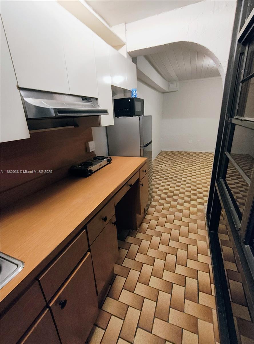 3124 SW 63rd Ave Miami, FL 33155 3124 SW 63rd Ave Miami, FL 33155
