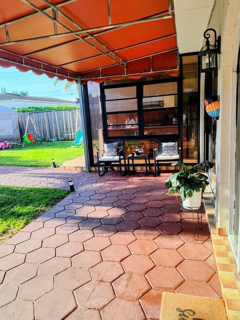 3124 SW 63rd Ave Miami, FL 33155 3124 SW 63rd Ave Miami, FL 33155