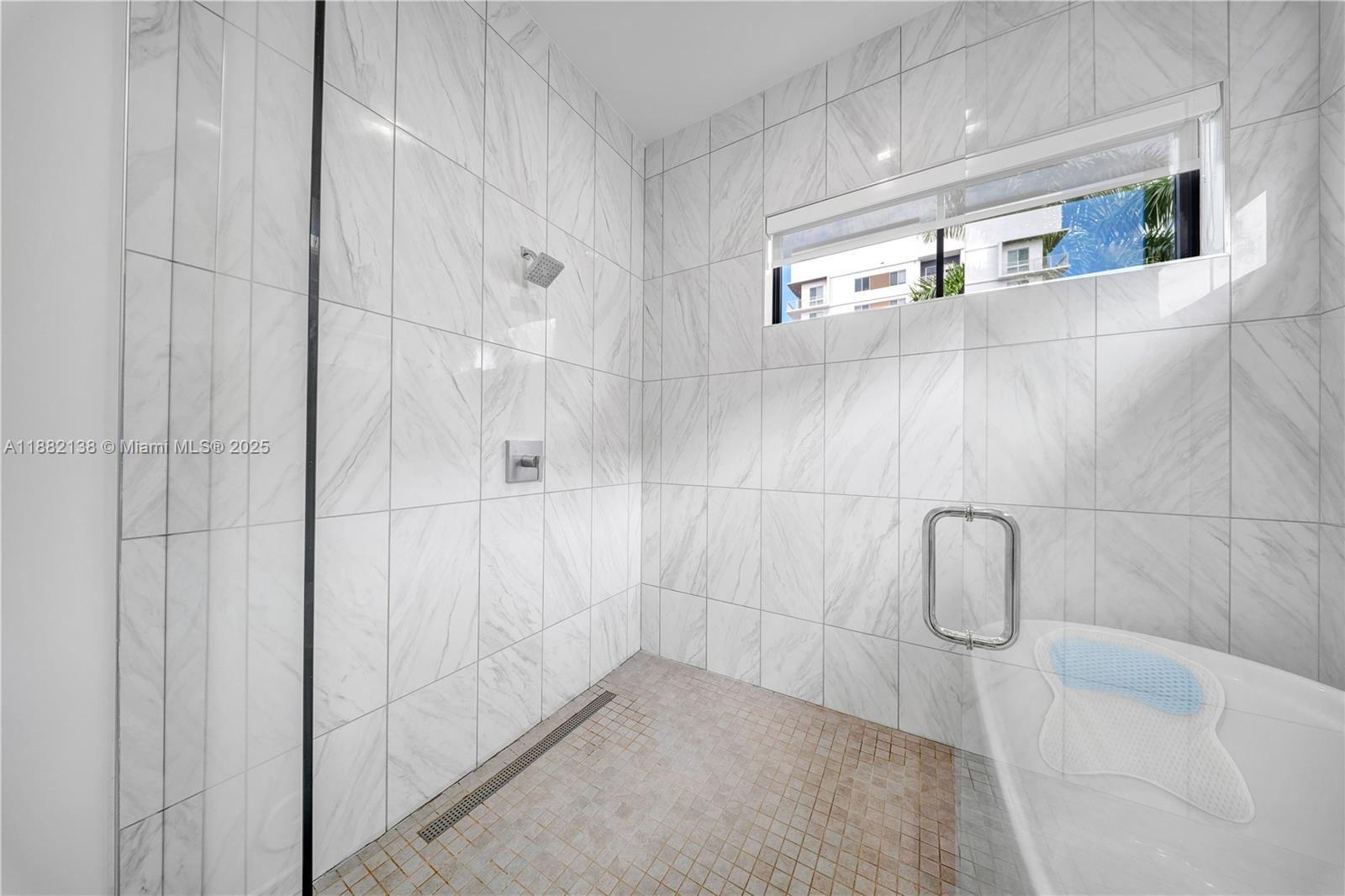 4757 NW 85th Ave Doral, FL 33166