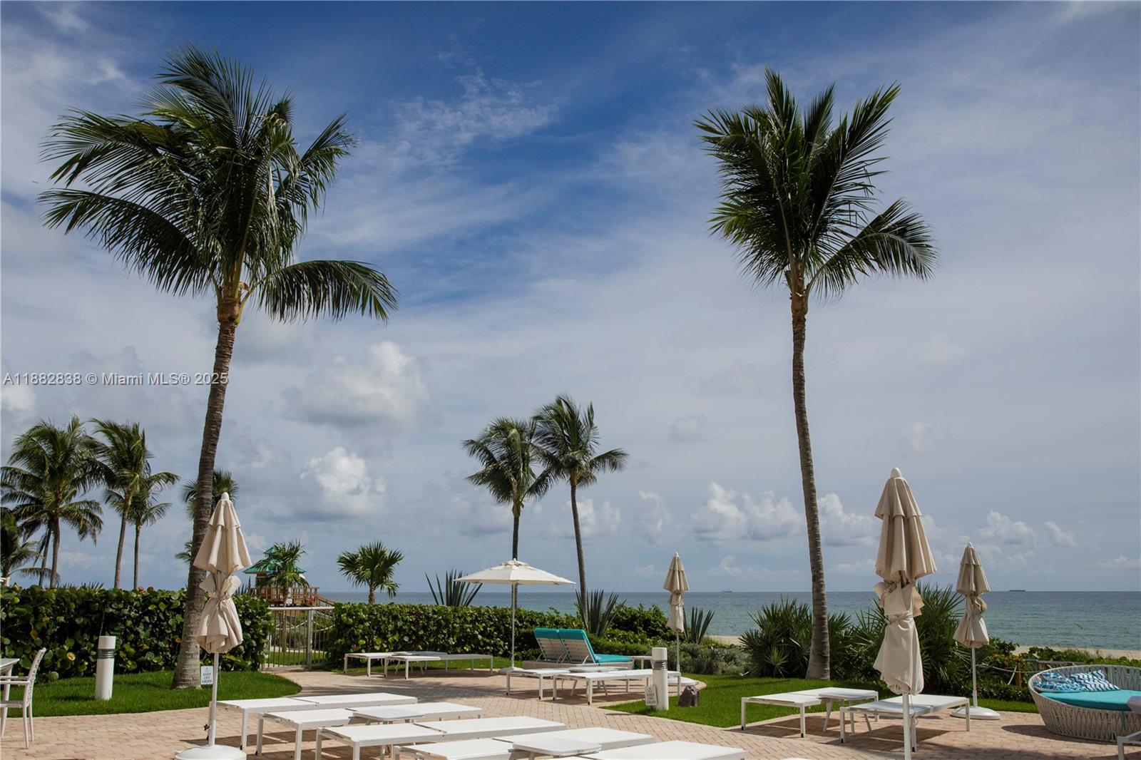 image Trump Royale Condo42