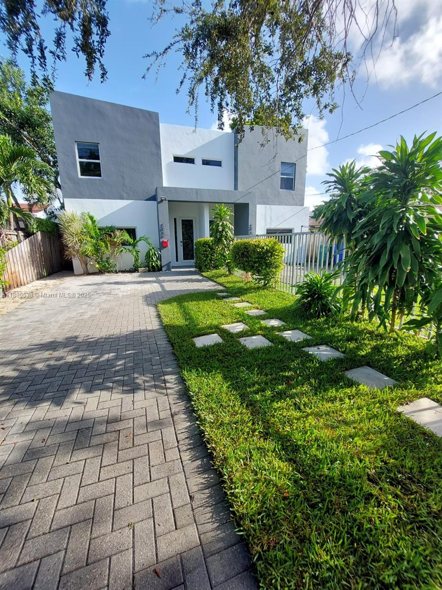2839 SW 25th Ter #2839