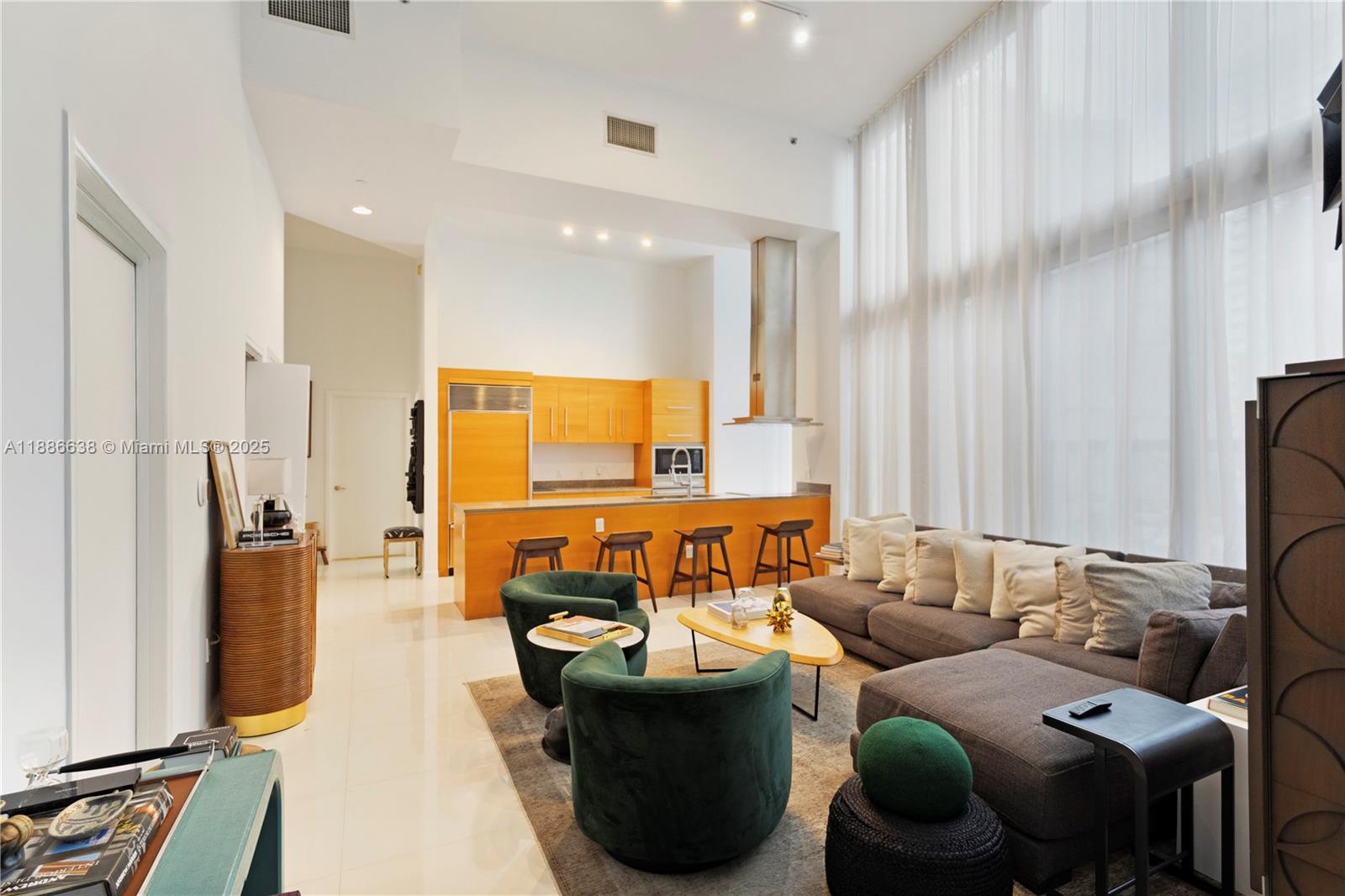 image Icon Brickell12