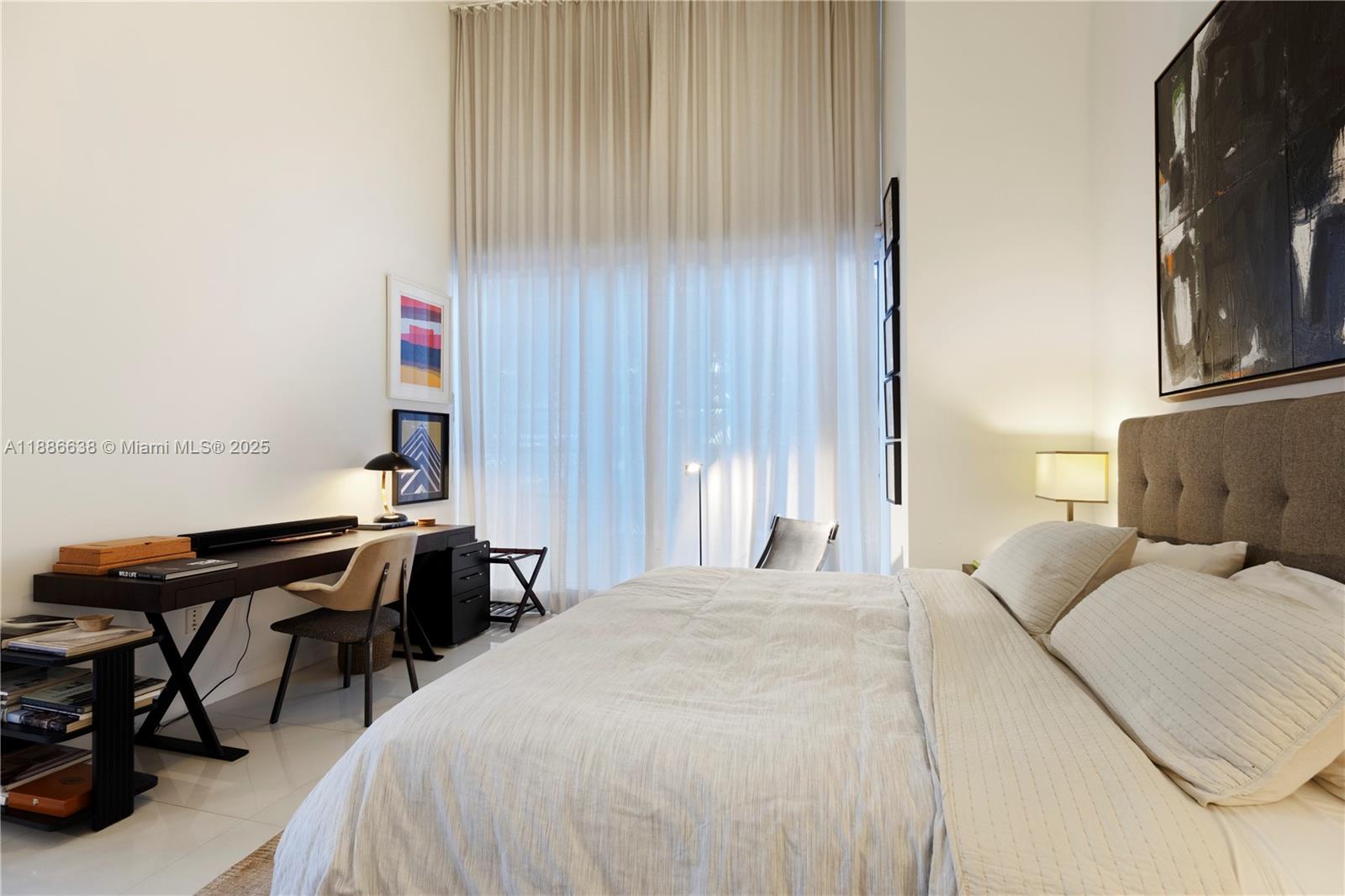 image Icon Brickell19