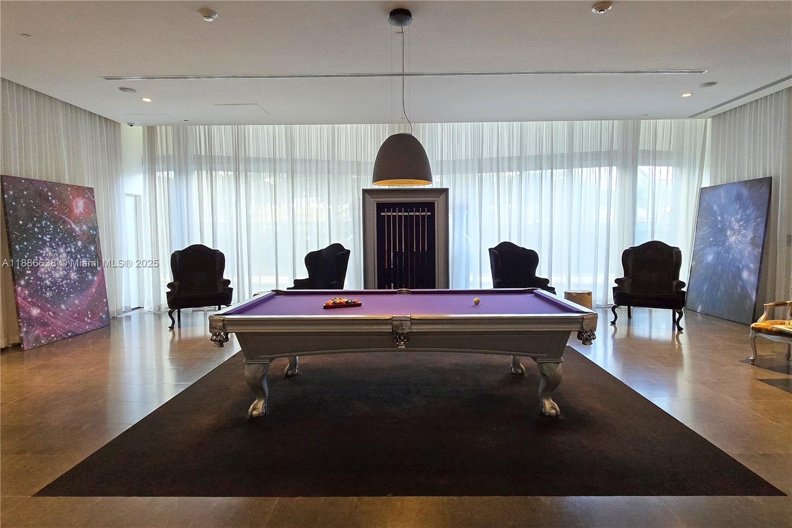 image Icon Brickell37