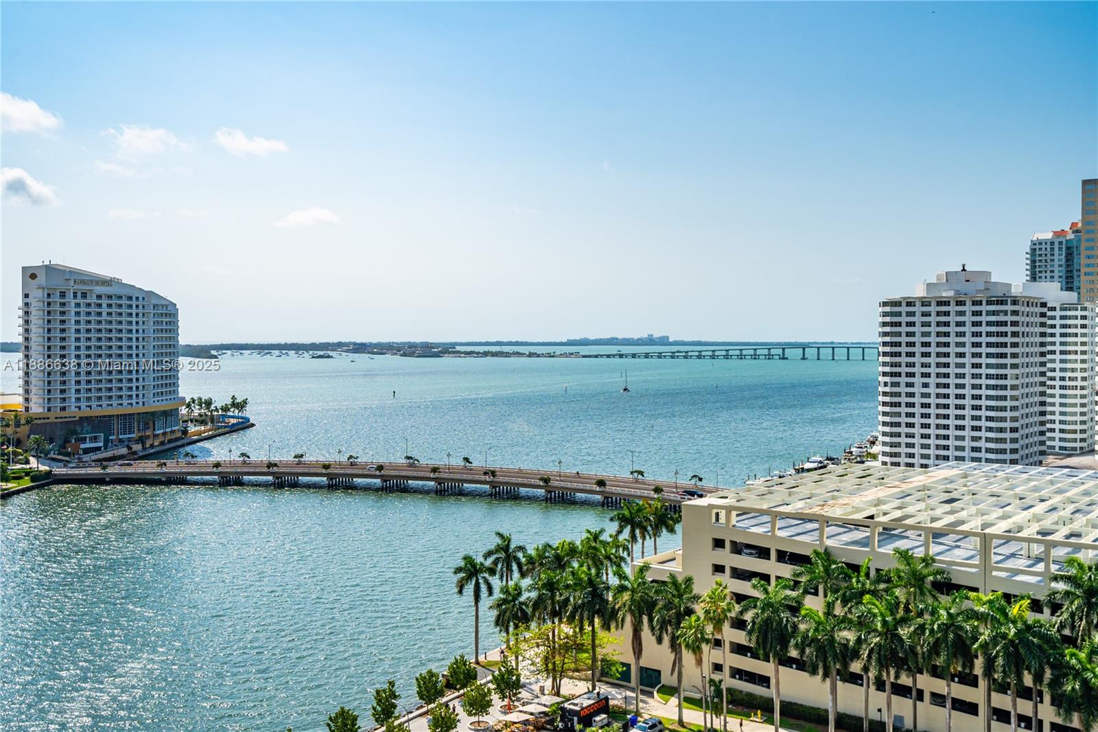 image Icon Brickell6