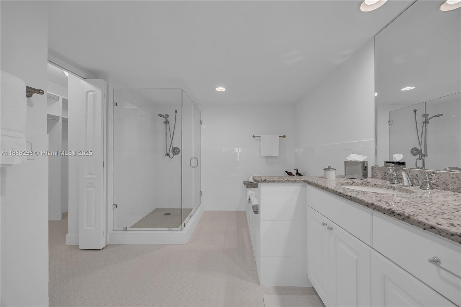 600 Biltmore Way #718 Coral Gables, FL 33134