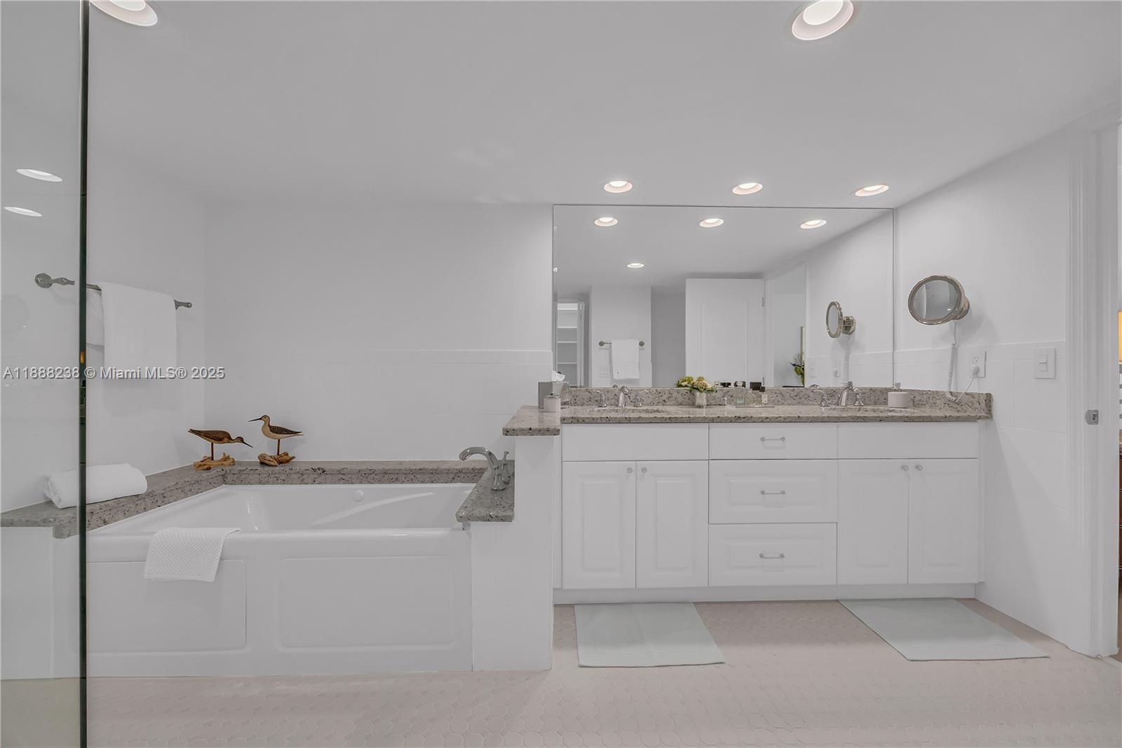 600 Biltmore Way #718 Coral Gables, FL 33134