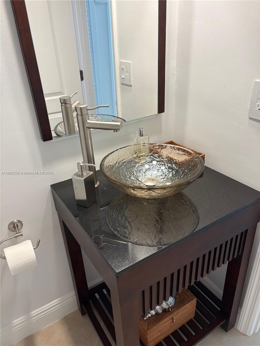 600 Biltmore Way #718 Coral Gables, FL 33134