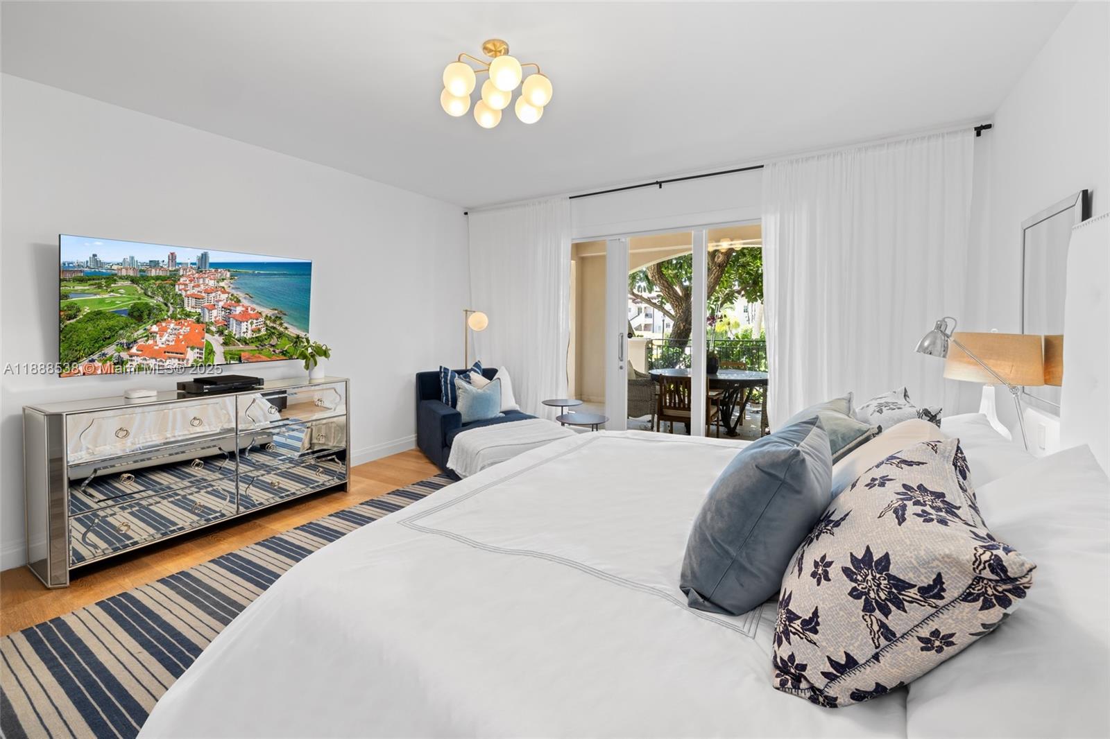 19216 Fisher Is Dr #19216 Miami Beach, FL 33109