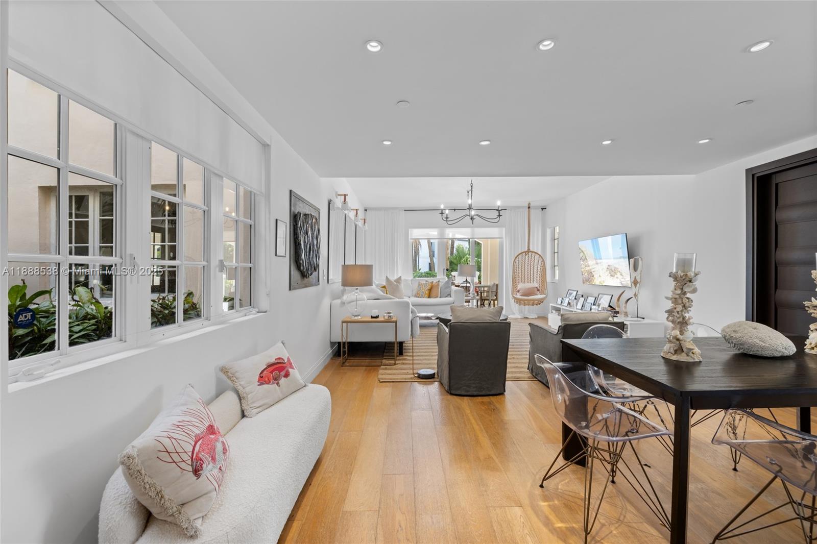 19216 Fisher Is Dr #19216 Miami Beach, FL 33109