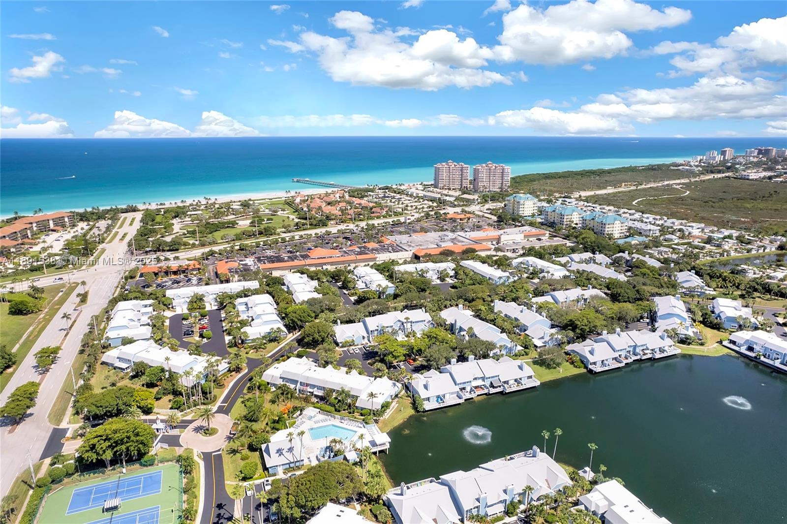 203 Ocean Dunes Cir Jupiter, FL 33477