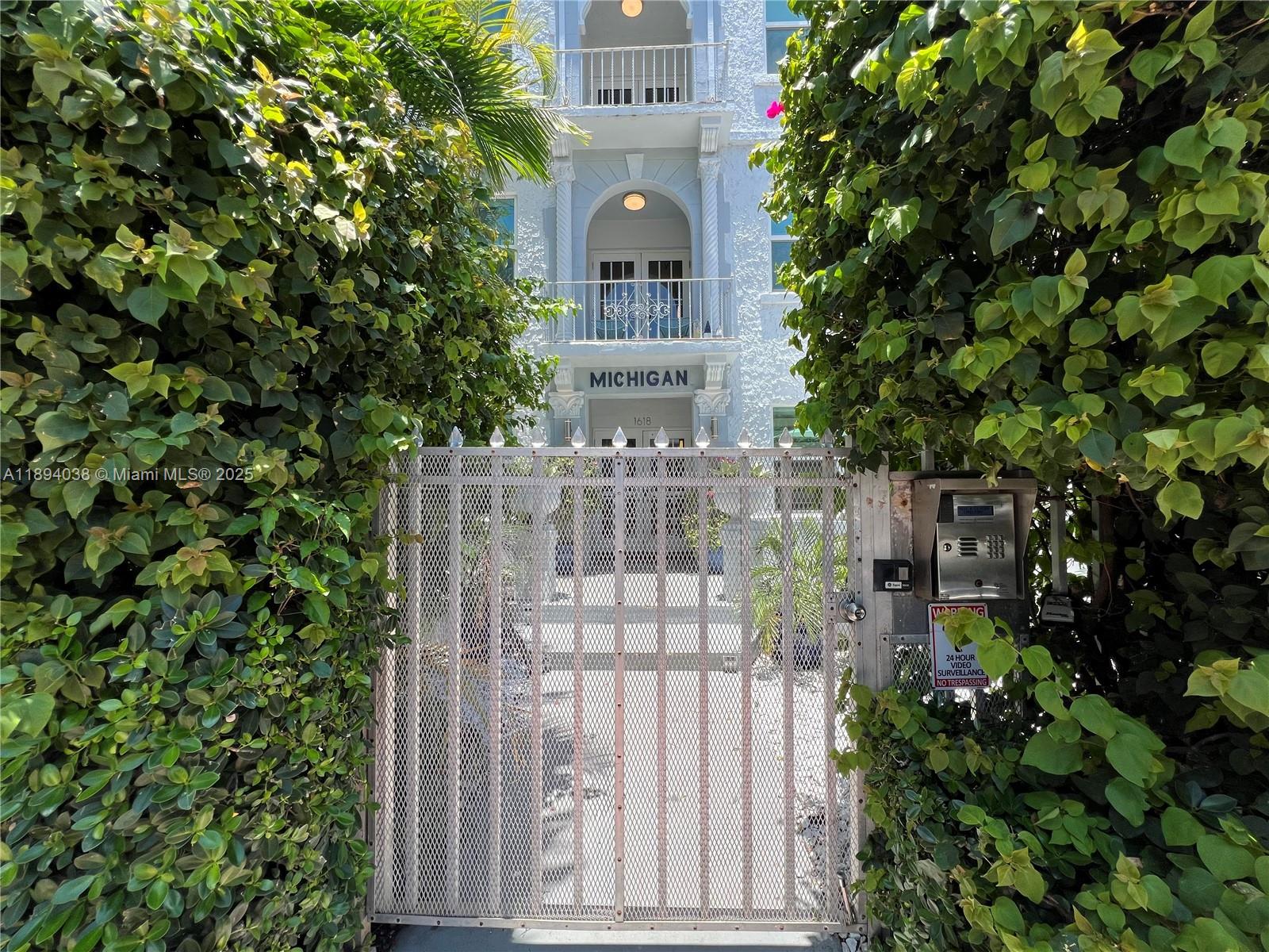 1618 Michigan Ave #5