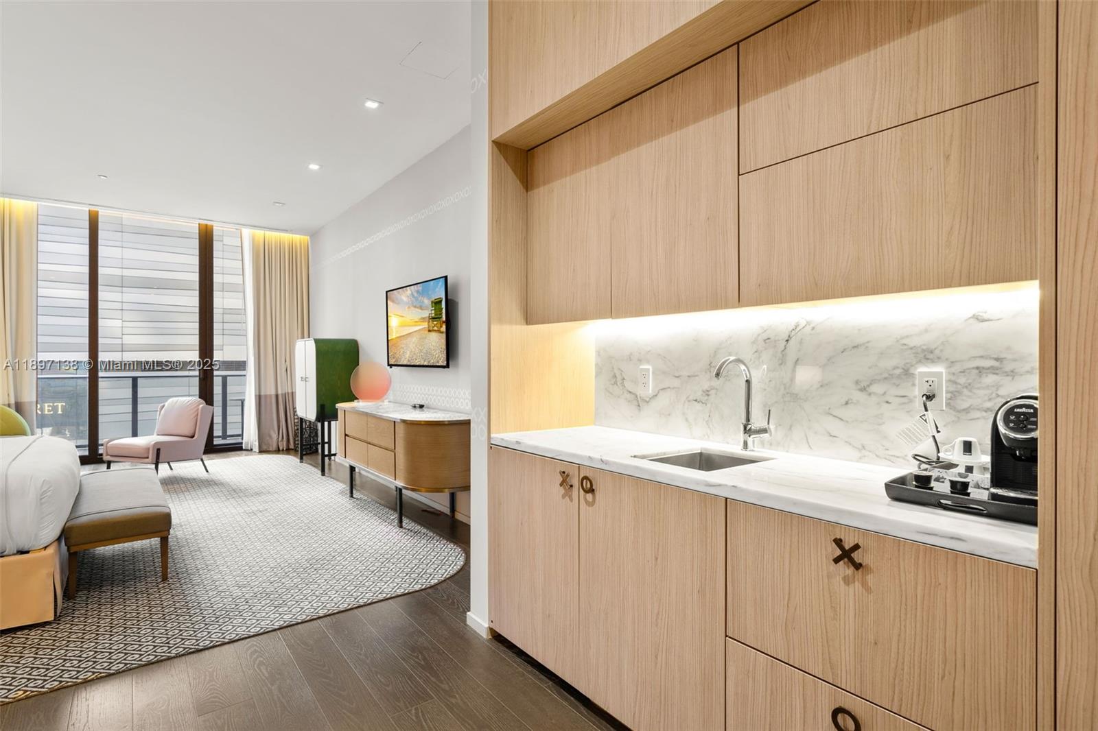 image Sls Lux Brickell9