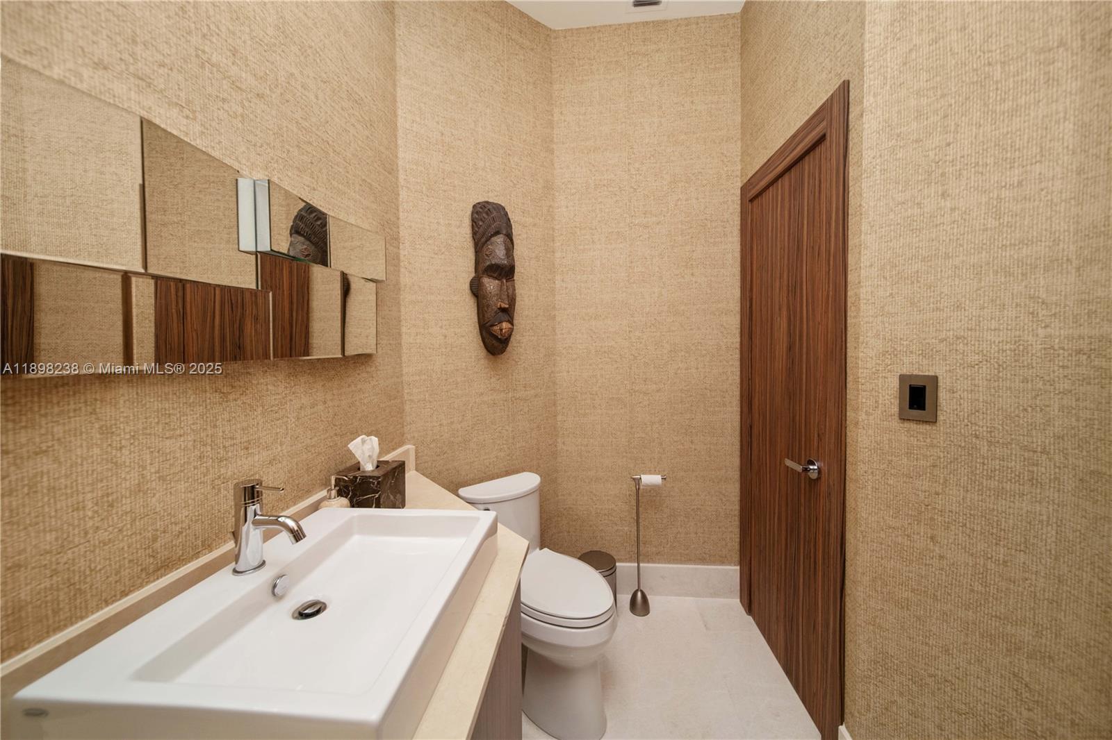 3705 NE 214th St #13 Aventura, FL 33180