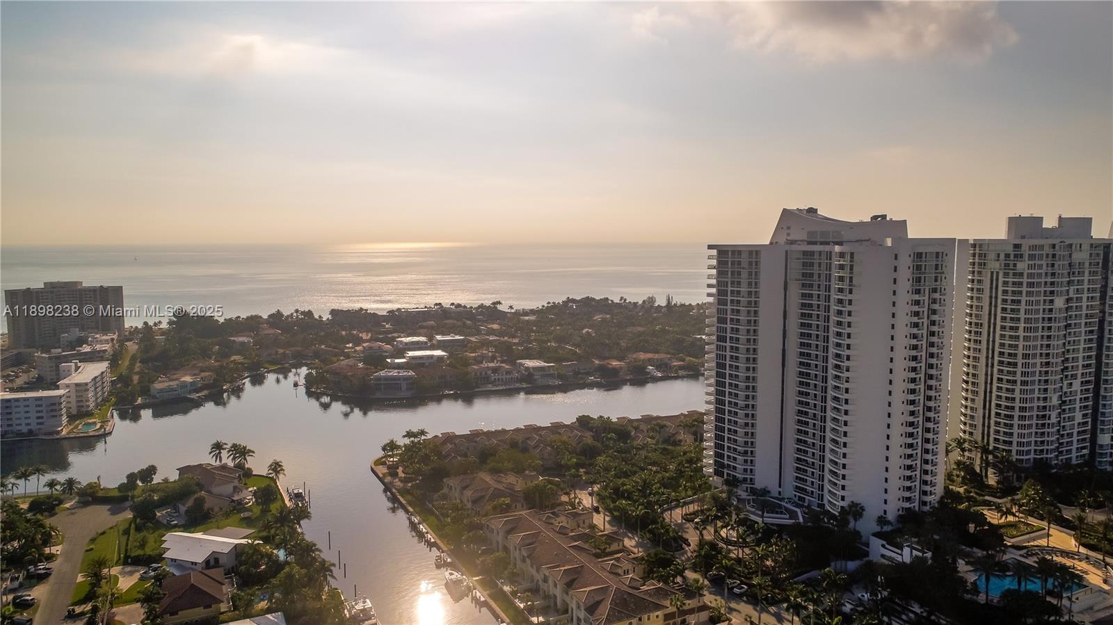 3705 NE 214th St #13 Aventura, FL 33180