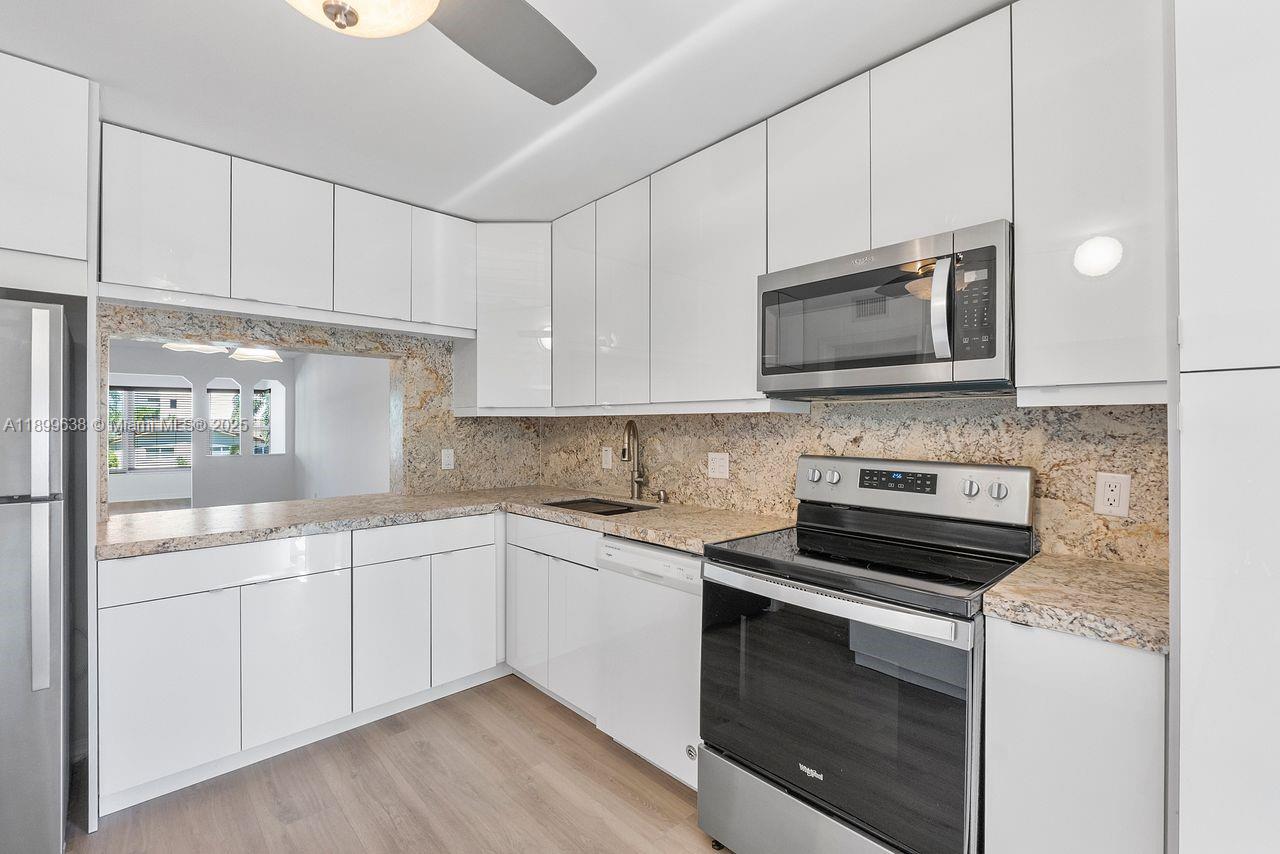 3111 NE 51st St #202C Fort Lauderdale, FL 33308