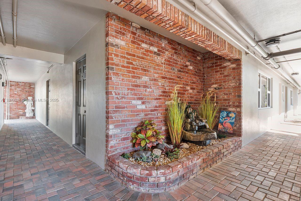 3111 NE 51st St #202C Fort Lauderdale, FL 33308