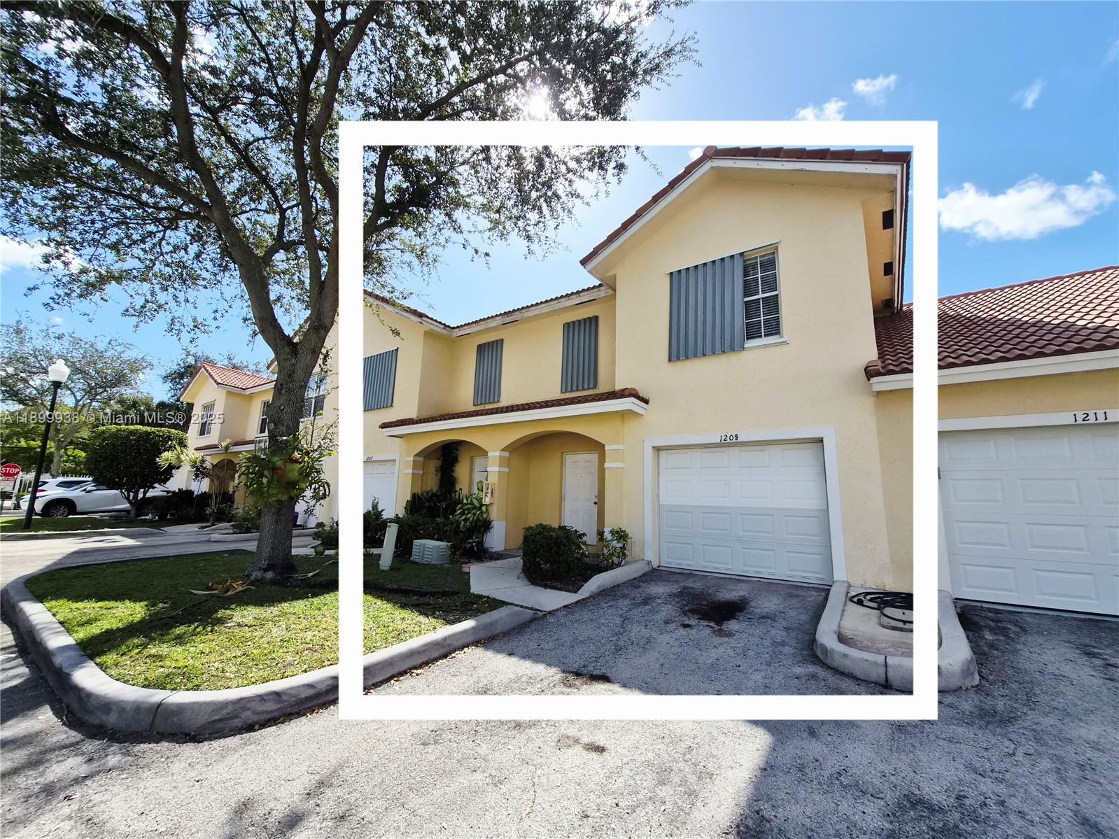 1209 NW 27th Ave