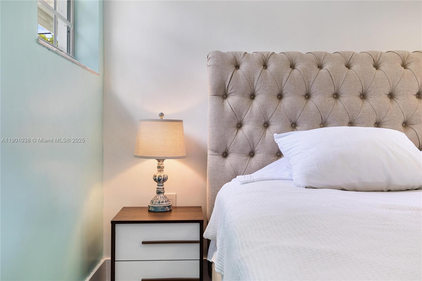 8926 Abbott Ave Surfside, FL 33154