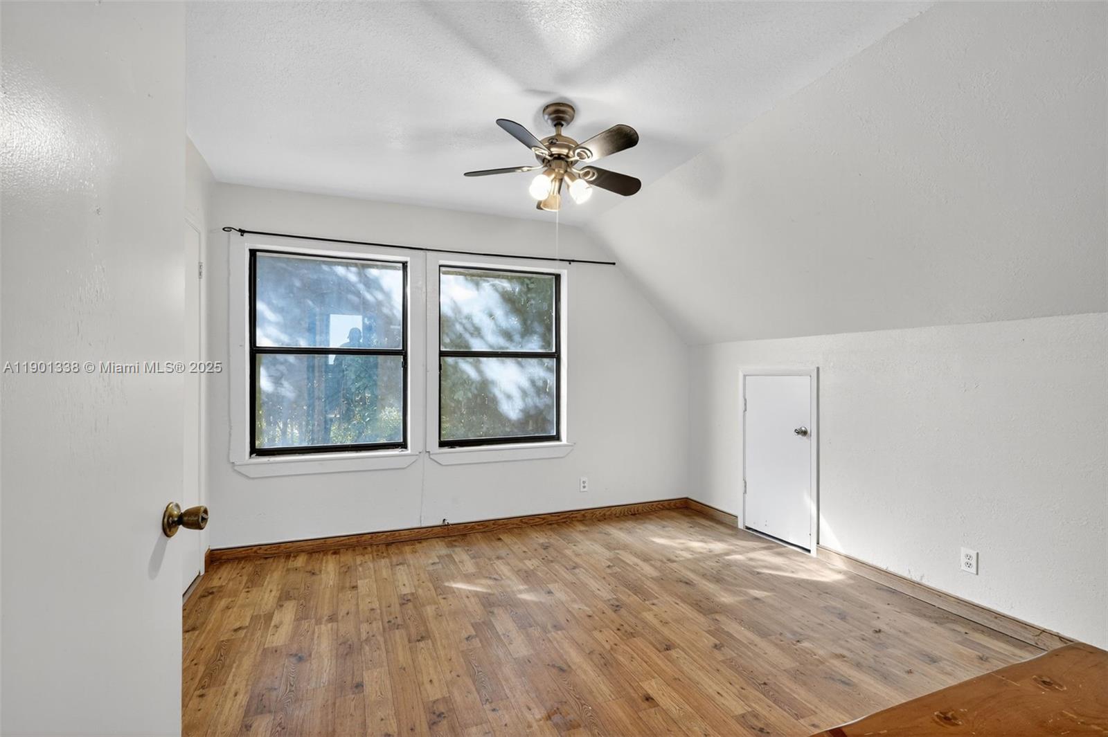 611 Broward Ave Green Acres, FL 33463