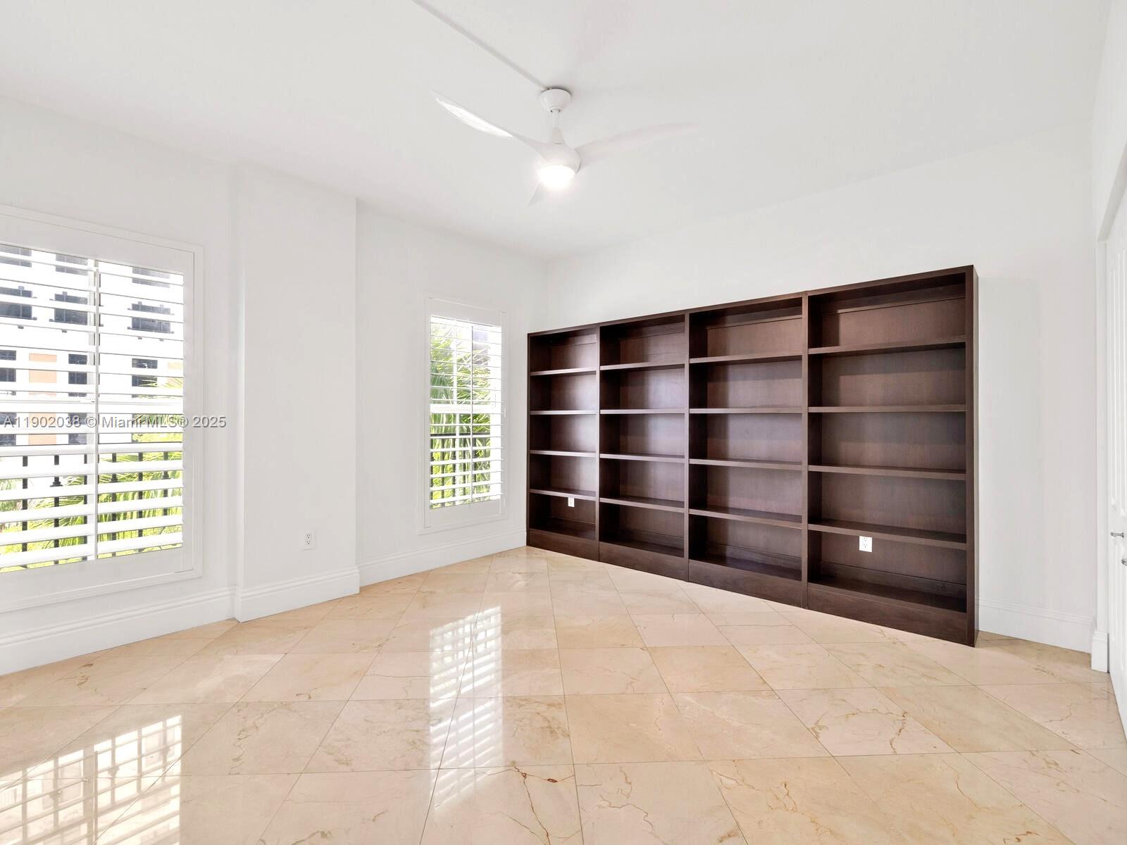 20 Calabria Ave #505 Coral Gables, FL 33134