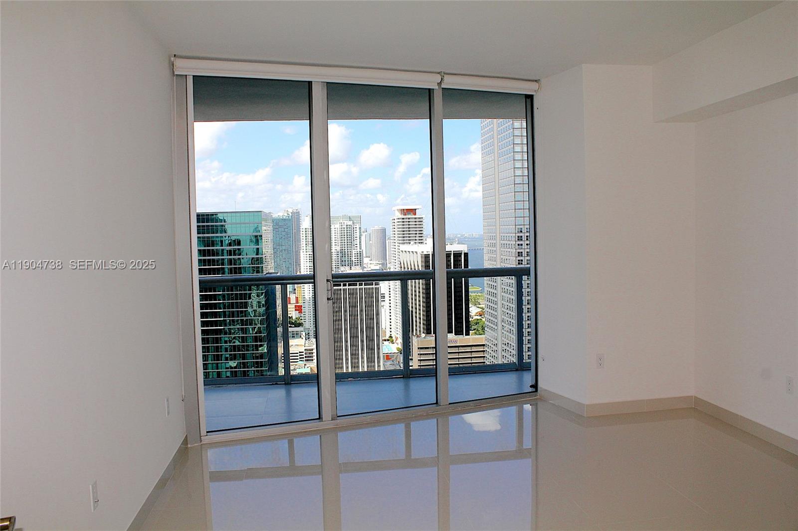 image Icon Brickell I2