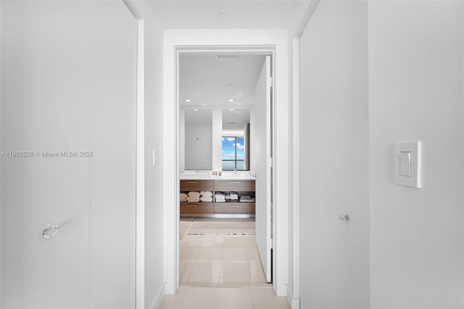 image Sls Brickell20