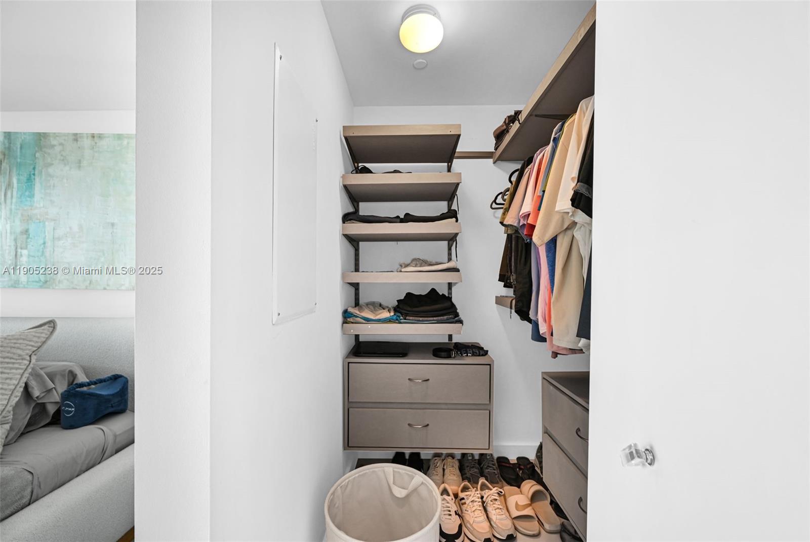 image Sls Brickell22