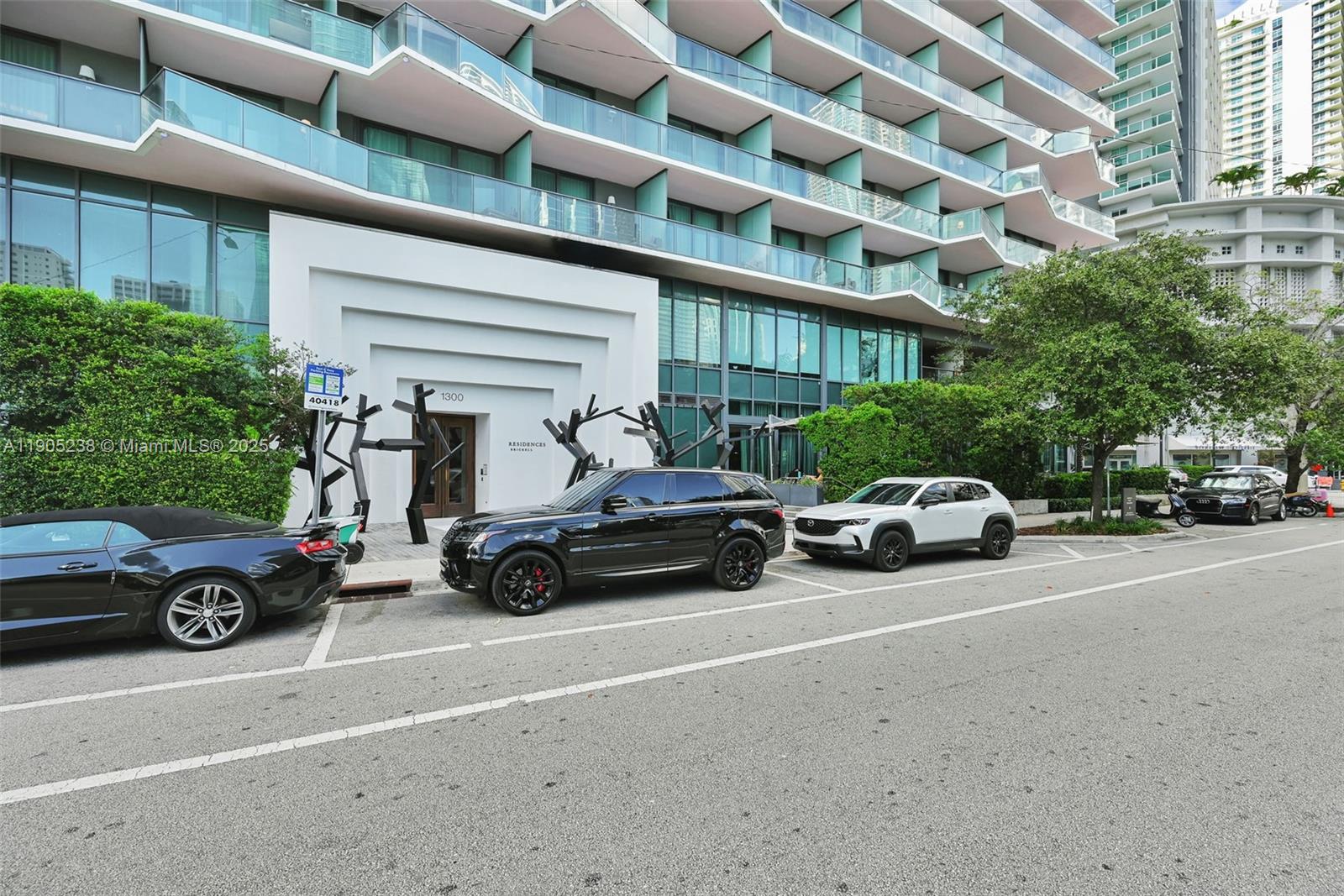 image Sls Brickell48