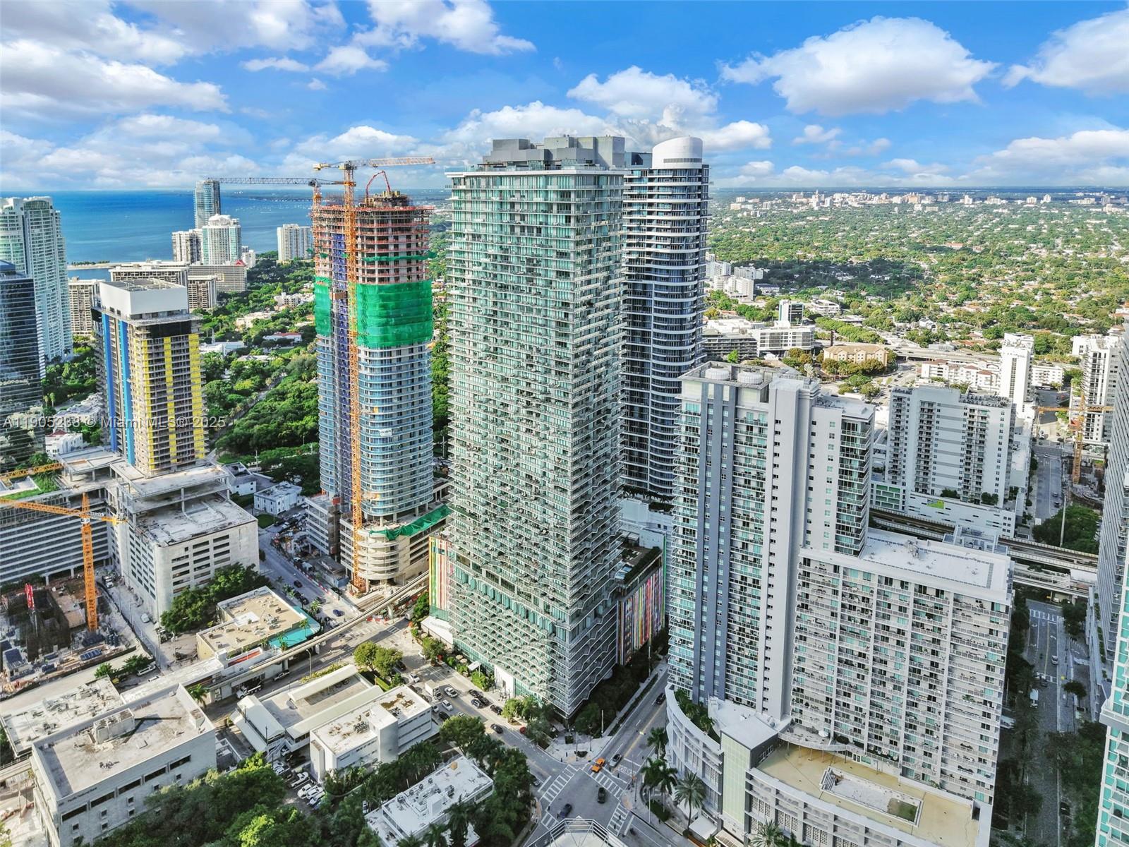 image Sls Brickell64