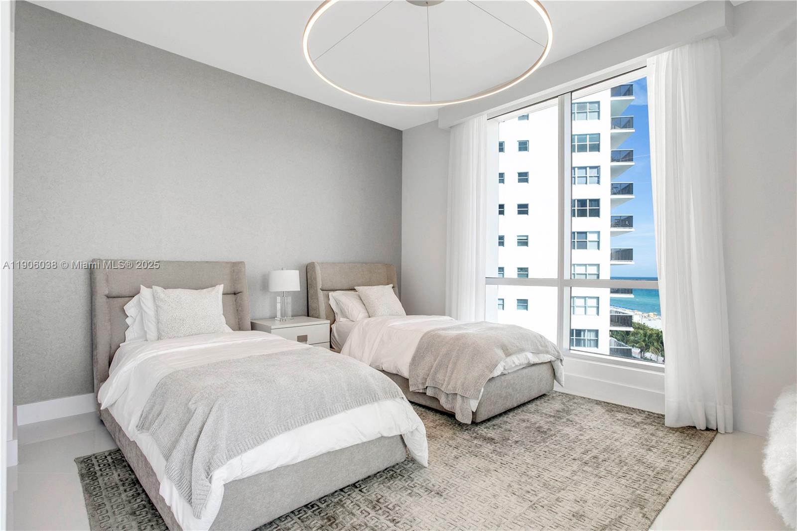 5959 Collins Ave #807 Miami Beach, FL 33140