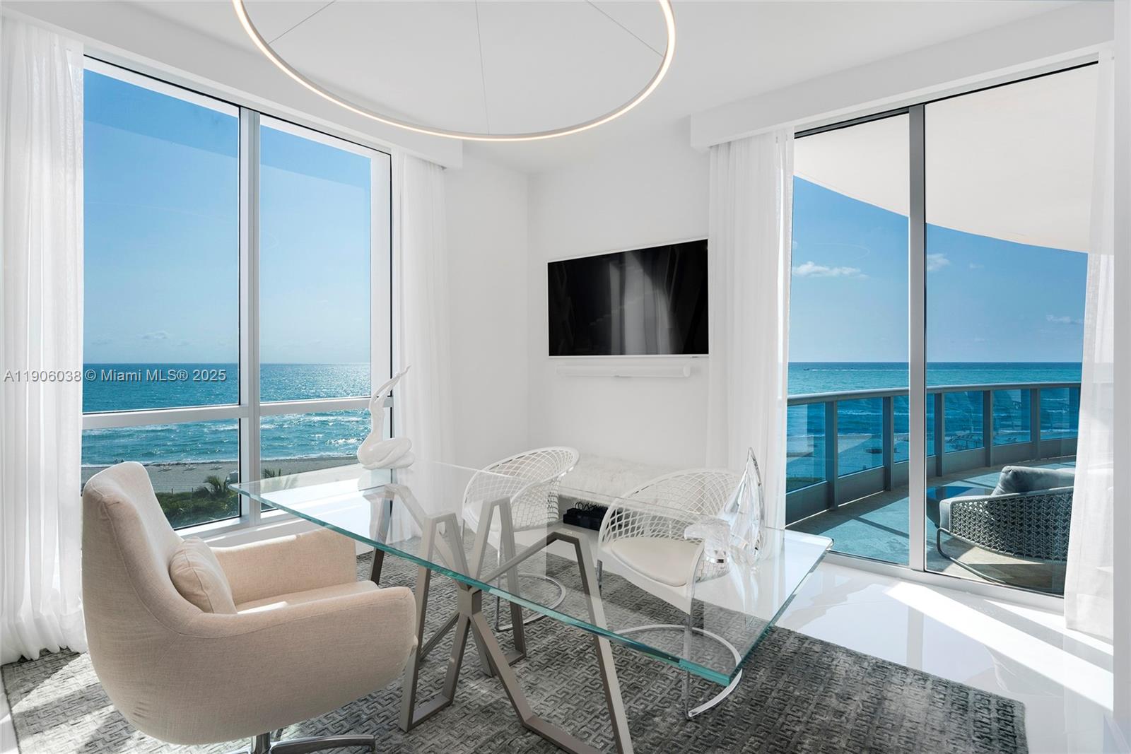 5959 Collins Ave #807 Miami Beach, FL 33140