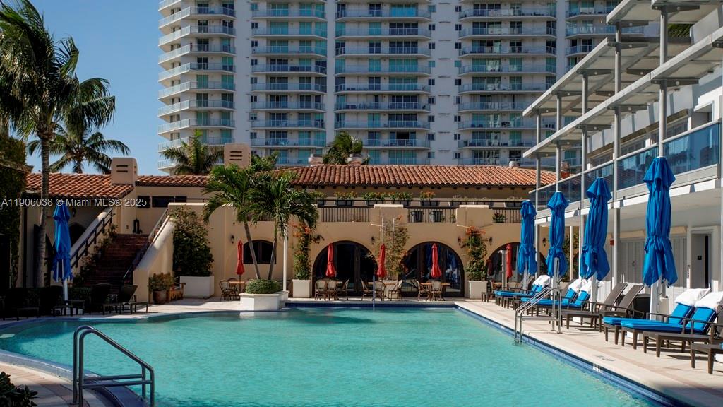 5959 Collins Ave #807 Miami Beach, FL 33140